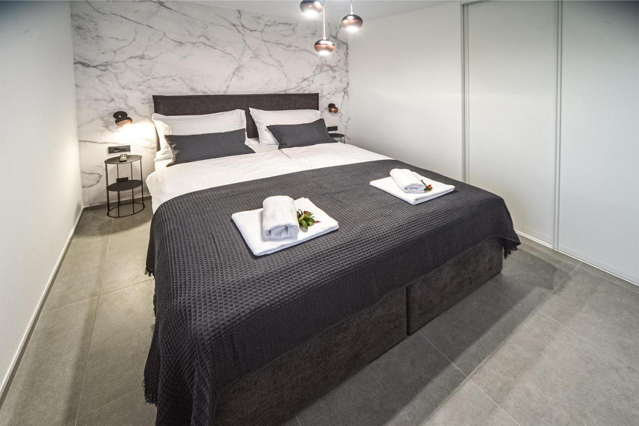 Cube Residence Kastela Ngoại thất bức ảnh