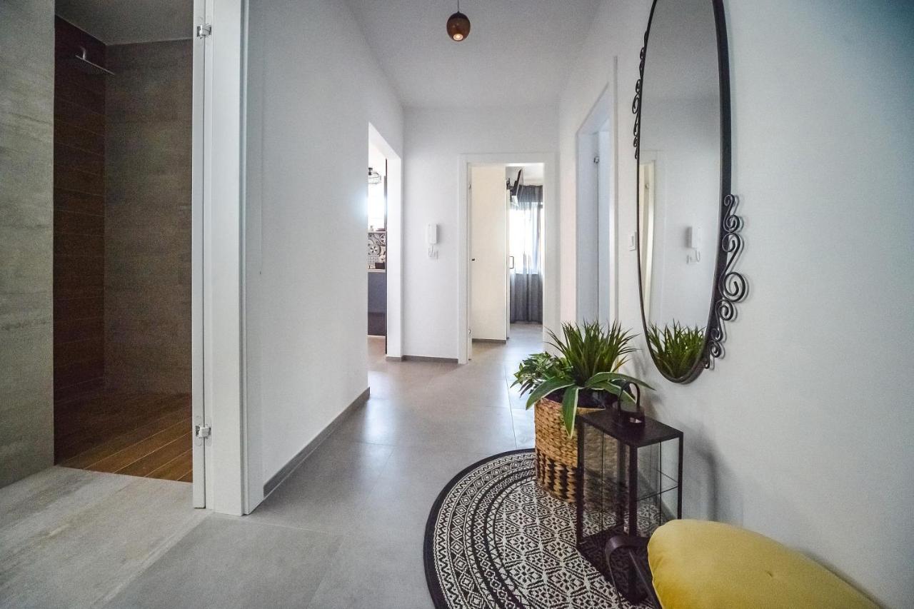 Cube Residence Kastela Ngoại thất bức ảnh