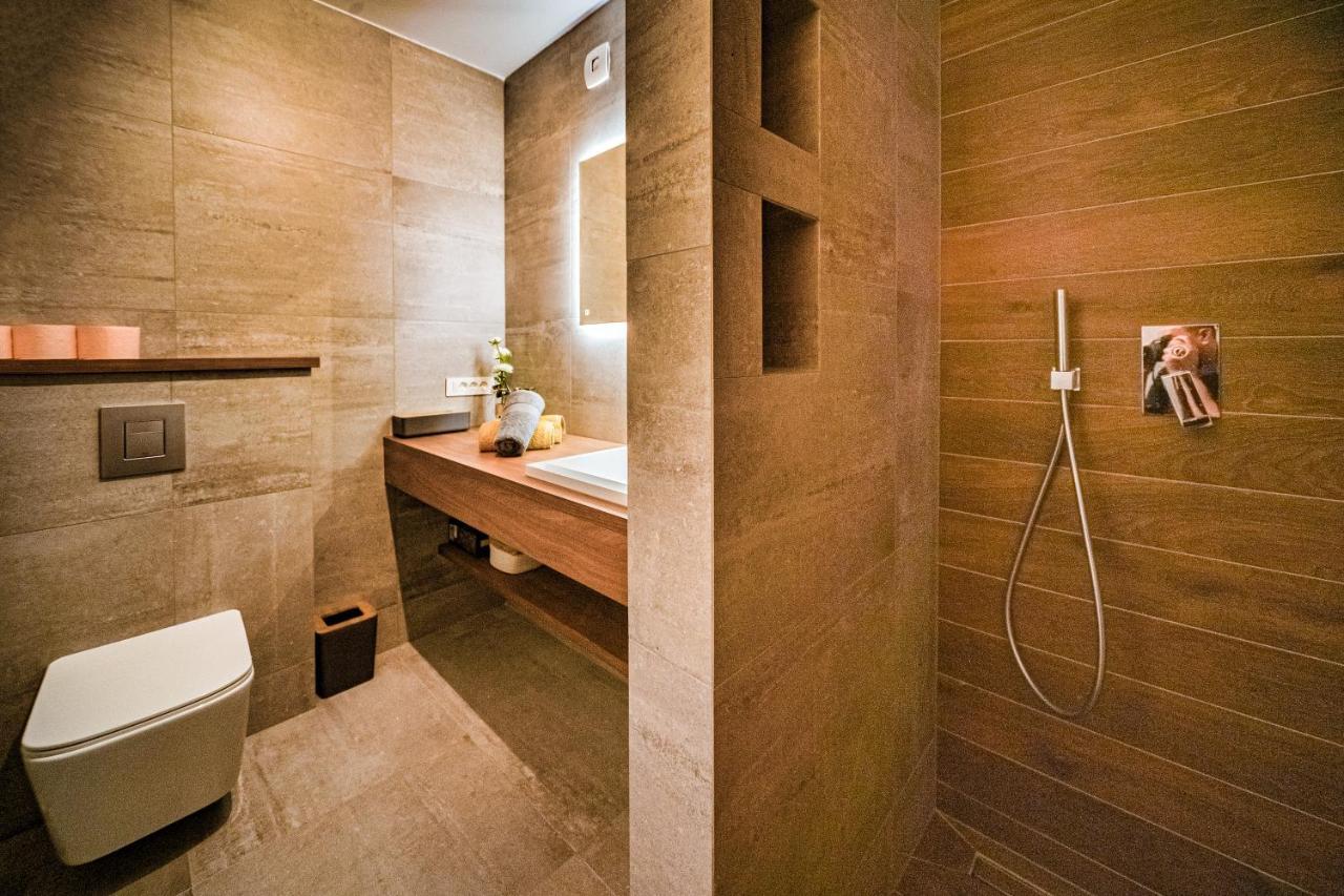 Cube Residence Kastela Ngoại thất bức ảnh
