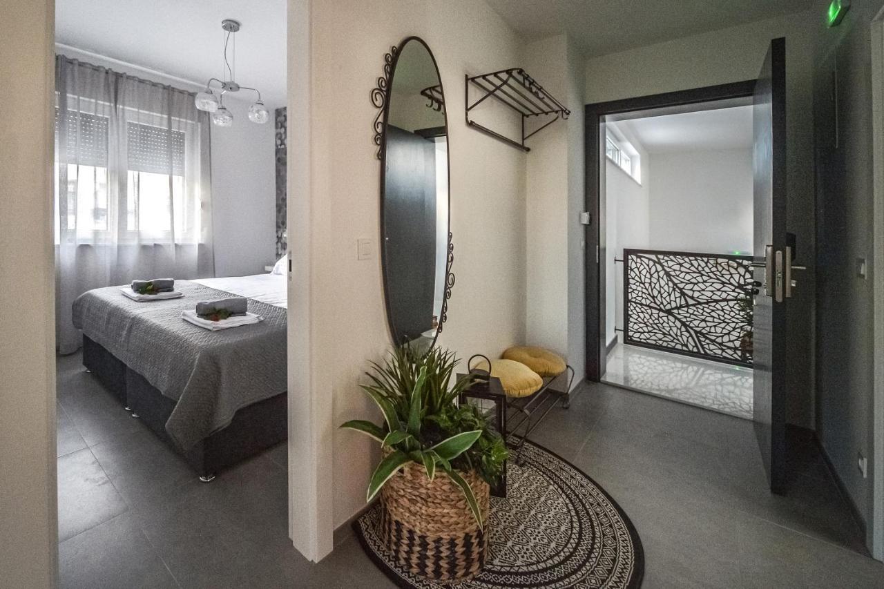 Cube Residence Kastela Ngoại thất bức ảnh