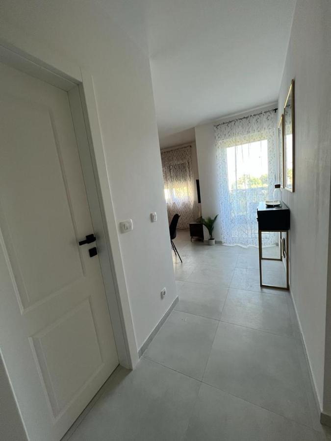 Cube Residence Kastela Ngoại thất bức ảnh